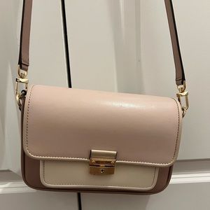 NEW Michael Kors crossbody blush and cream